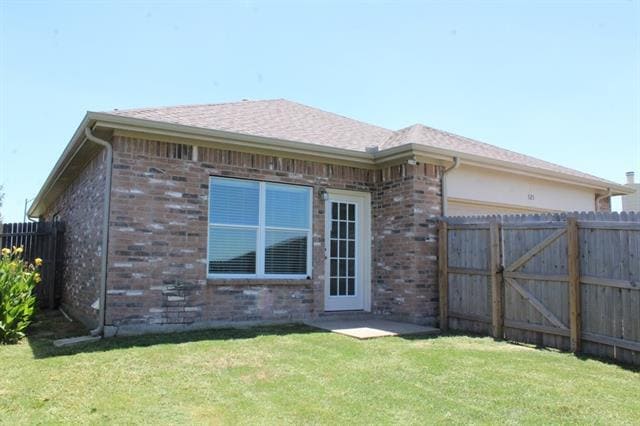 Building Photo - 325 Pemberton Dr