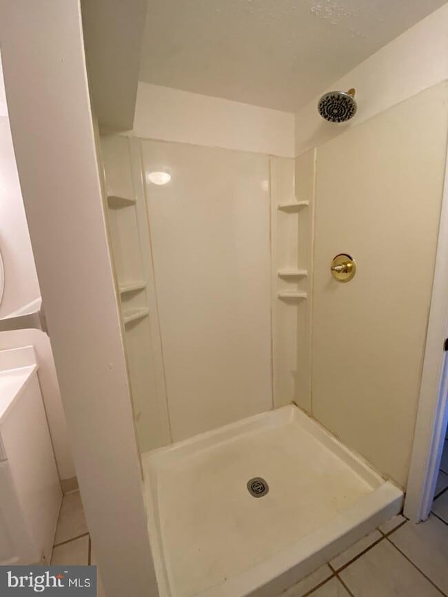 Building Photo - 1931 Penhall Rd