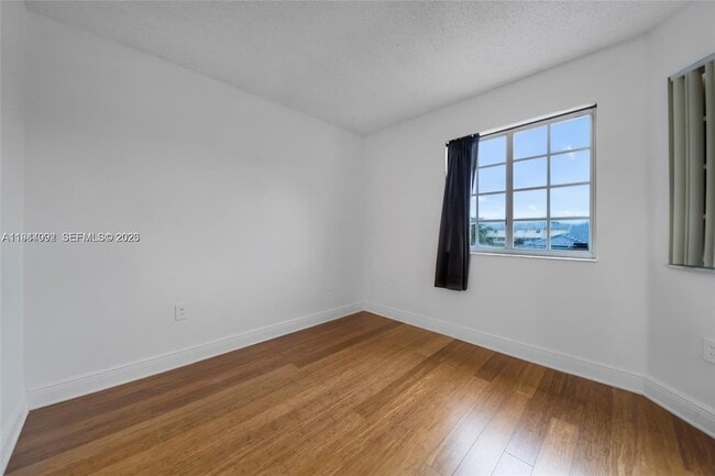 Building Photo - 14260 SW 121st Pl