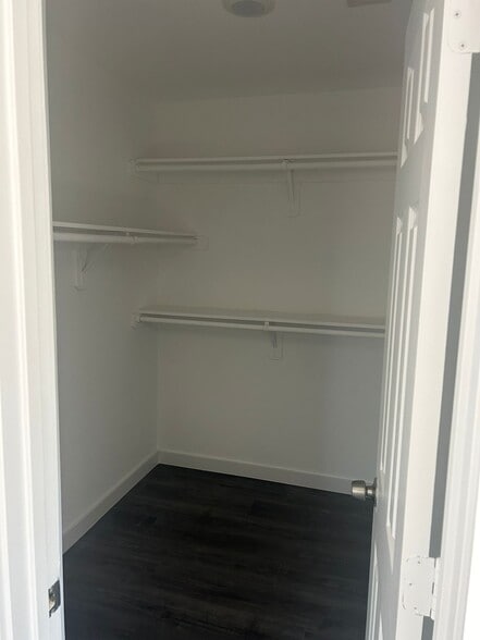 Building Photo - 8639 Peachtree St