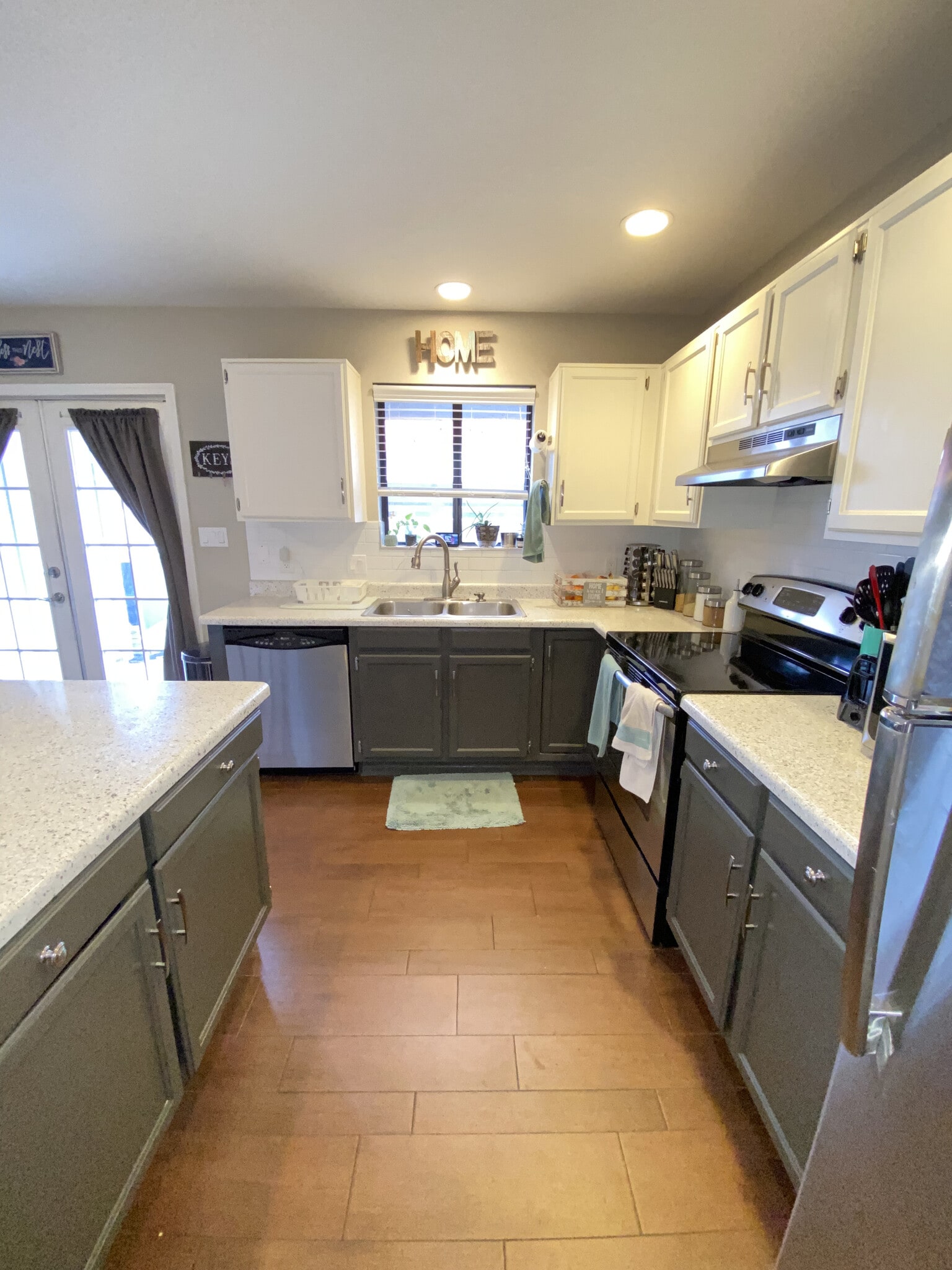 Building Photo - 6262 E Brown Rd