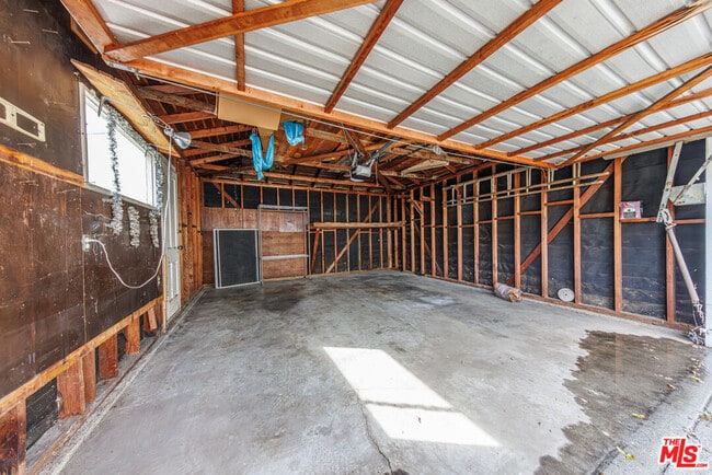 Building Photo - 785 El Medio Ave