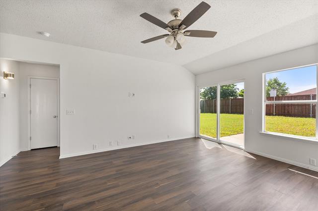 Building Photo - 1406 Anglican Dr