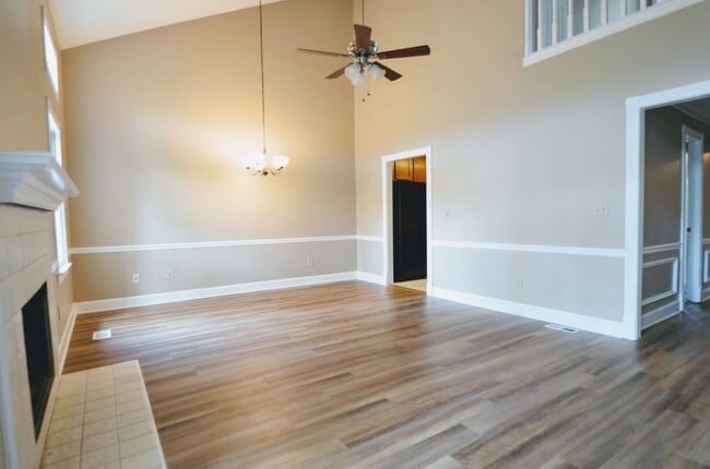 Building Photo - 1308 Poplar Pointe
