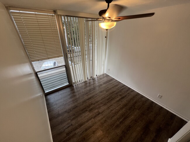 Building Photo - 1600 Wilikina Dr