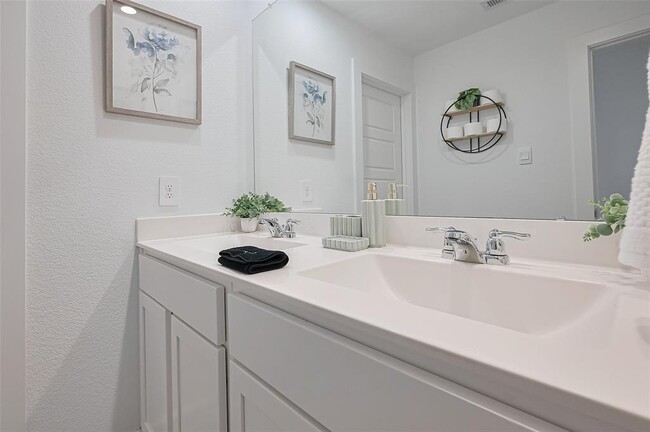 Building Photo - 10405 Hadley Pk Trl