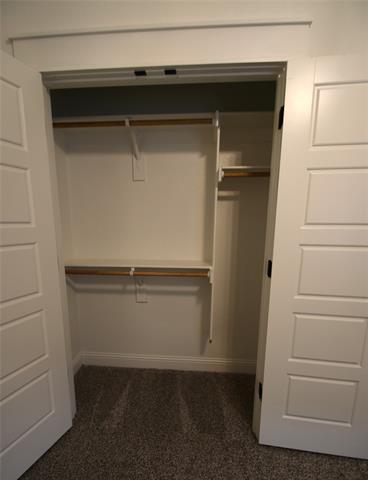 Building Photo - 941 Tesslynn Ave