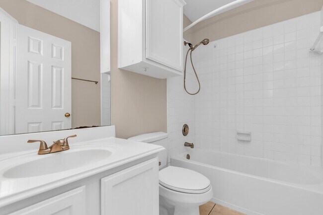 Building Photo - 4126 Midstream Dr