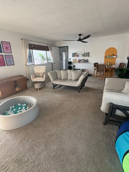 Building Photo - 94-221-221 Kealakaa Pl