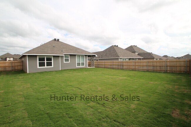 Building Photo - Temple North Gate Beauty!  Rent Reduced! Won't last long!