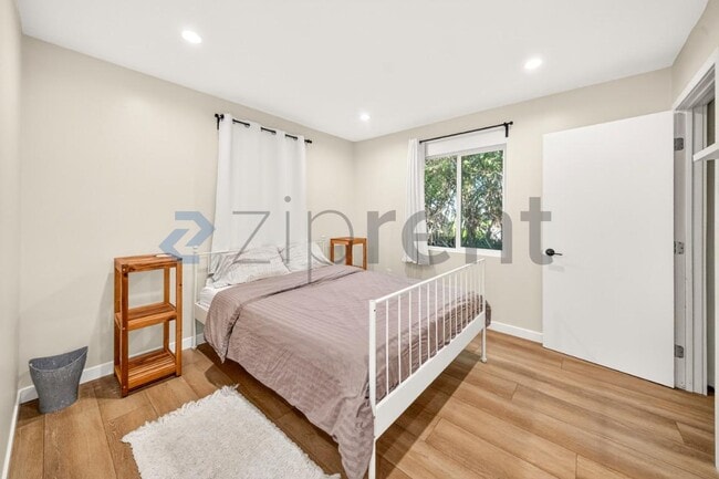 Building Photo - 5775 W 74th St