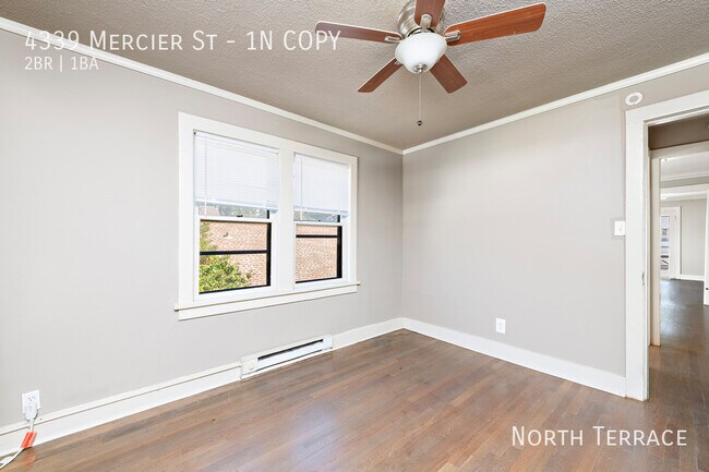 Building Photo - 4339 Mercier St