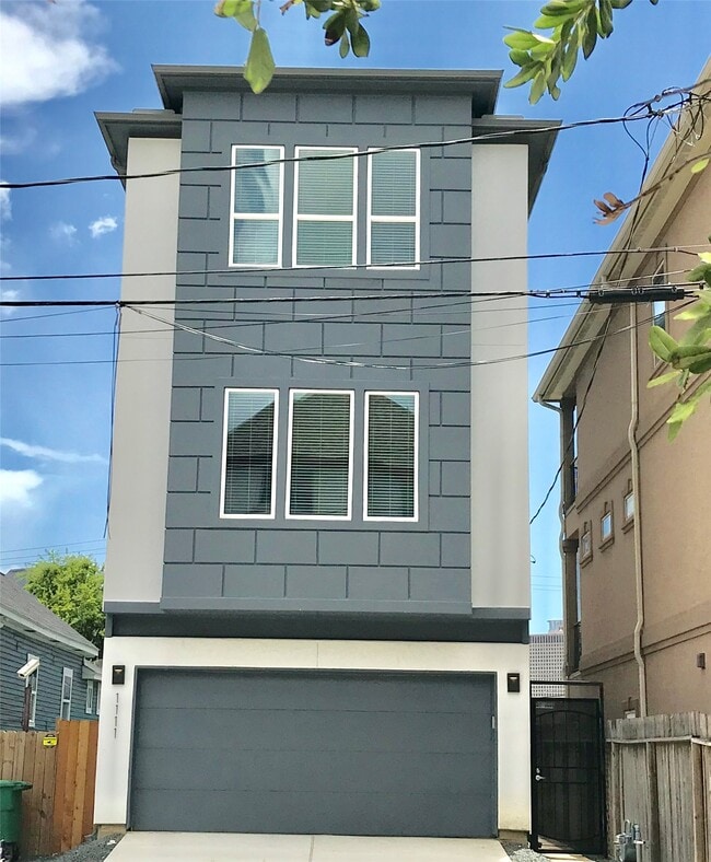 Building Photo - 1111 Edwards St