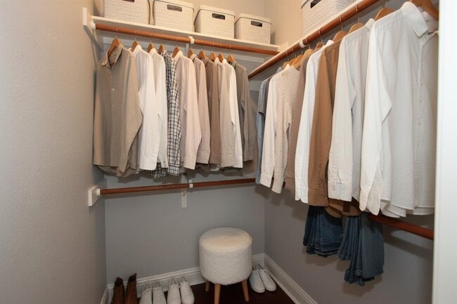 Building Photo - 12513 Capitol Saddlery Trail