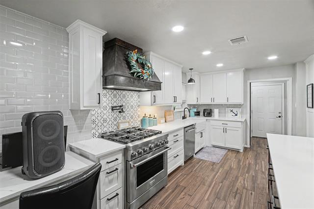 Building Photo - 3801 Quail Run