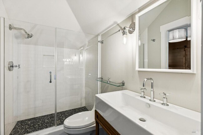 Building Photo - 1810 Quail Ct