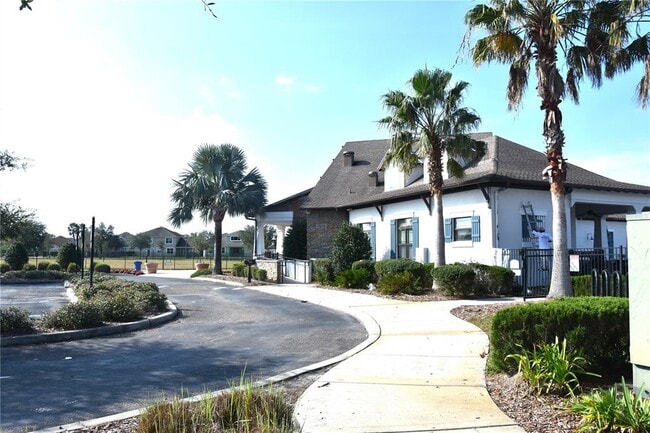 Building Photo - 2274 Geneva Dr