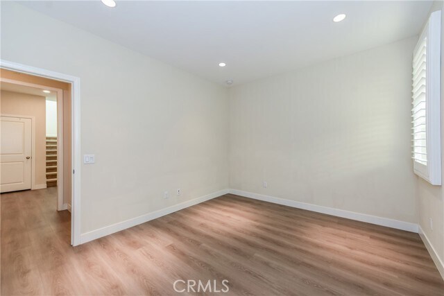 Building Photo - 67 Elmdale