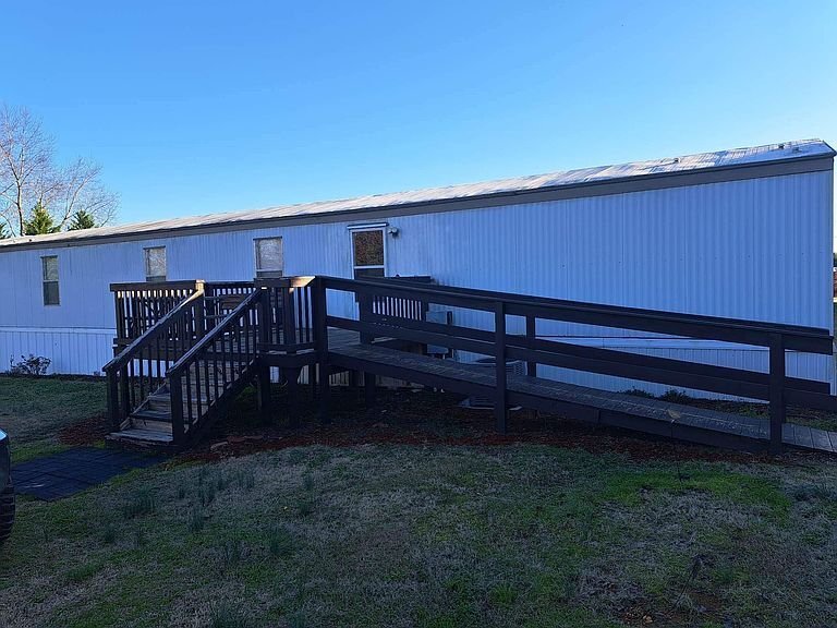 Building Photo - 81 Black Angus Dr
