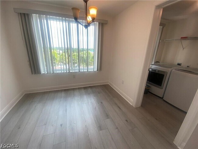 Building Photo - 2743 First St