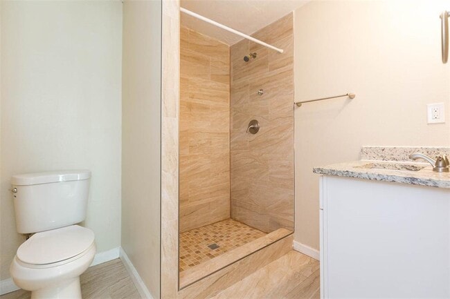 Building Photo - 4506 Grand Central Ave