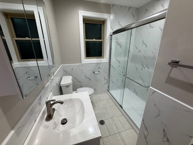 Building Photo - 6634 Cermak Rd