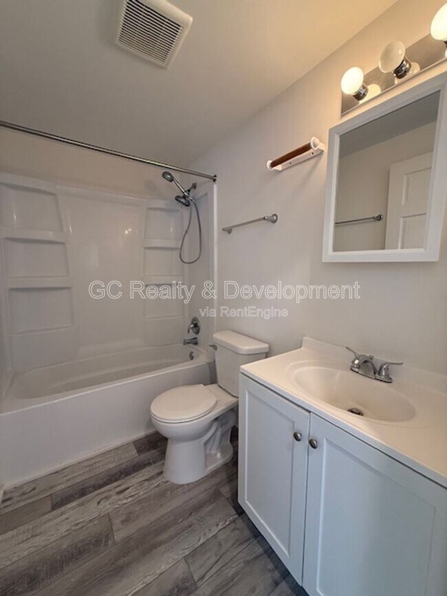 Building Photo - 284 W Windsor Terrace