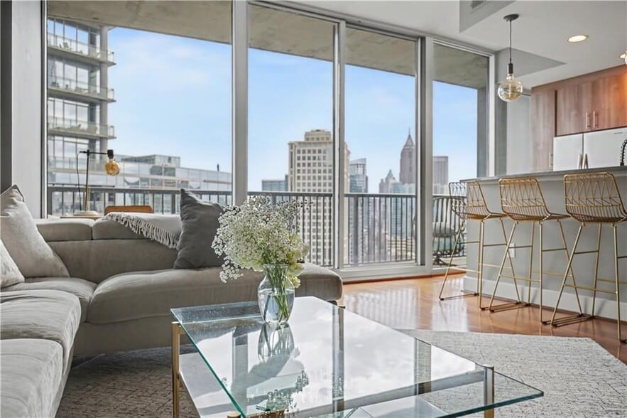 Building Photo - 1080 Peachtree St NE