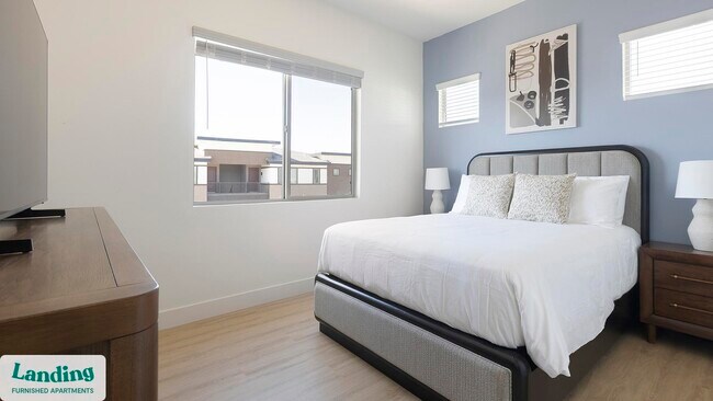 Building Photo - 5750 N La Cholla Blvd