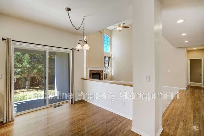 Building Photo - 14480 Tierra Dr