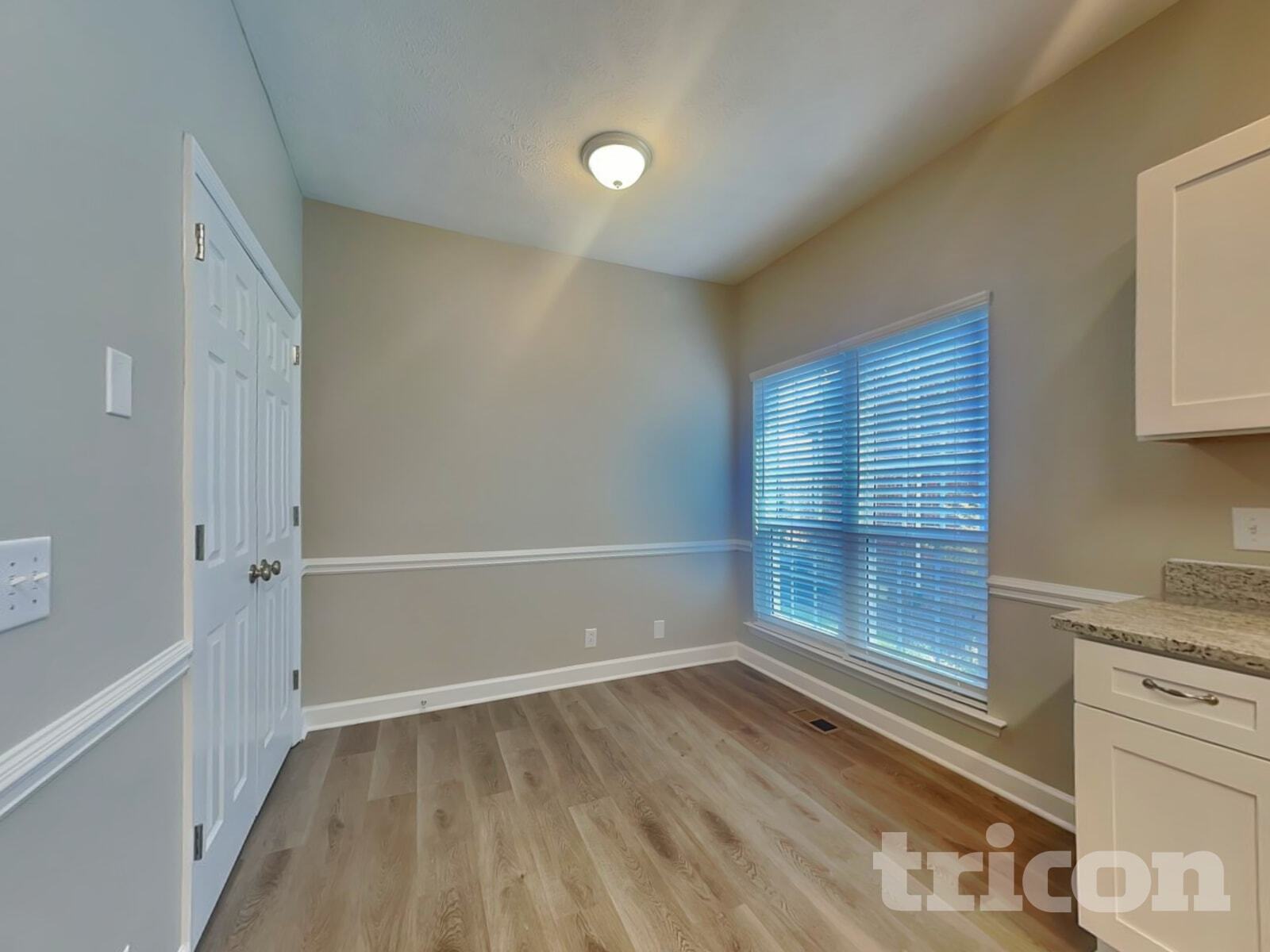 Building Photo - 6640 Sugar Valley Dr