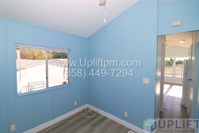 Building Photo - 55+ Community 1 bedroom in Canyon Ridge Estates