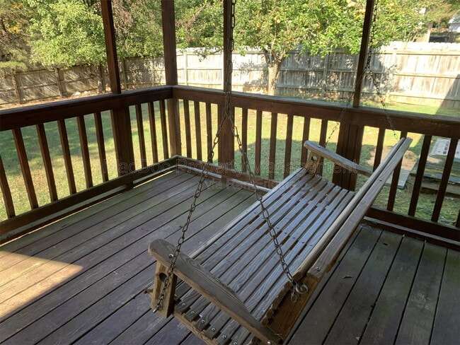 Building Photo - 11720 Eisenhower Ln