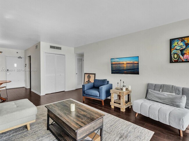 Building Photo - 1200 West Ave