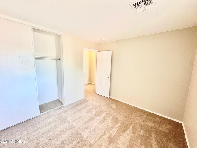 Building Photo - 12720 N 149th Ln