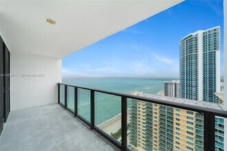 Building Photo - 2301 S Ocean Dr