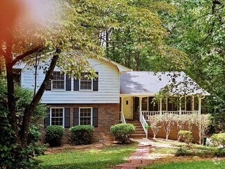 Building Photo - 745 Queen Ann Ct