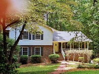 Building Photo - 745 Queen Ann Ct