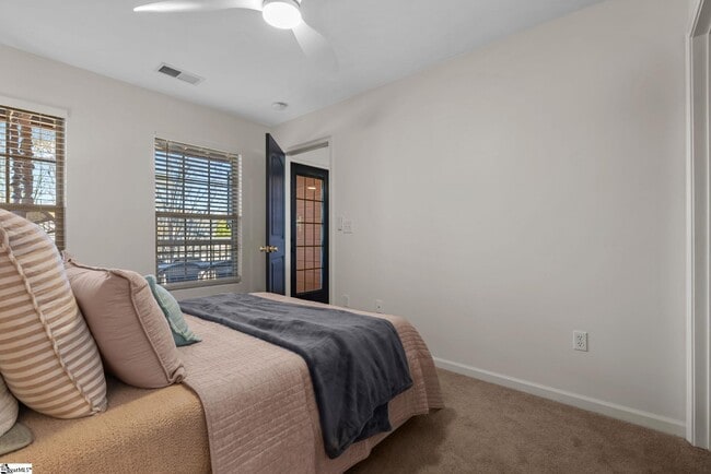 Building Photo - 7 Hamilton Ave