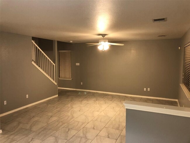Building Photo - 2508 Jesse Owens Dr