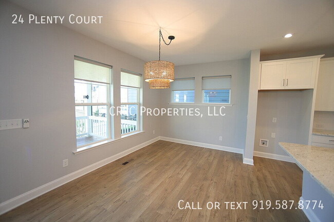 Building Photo - 24 Plenty Ct