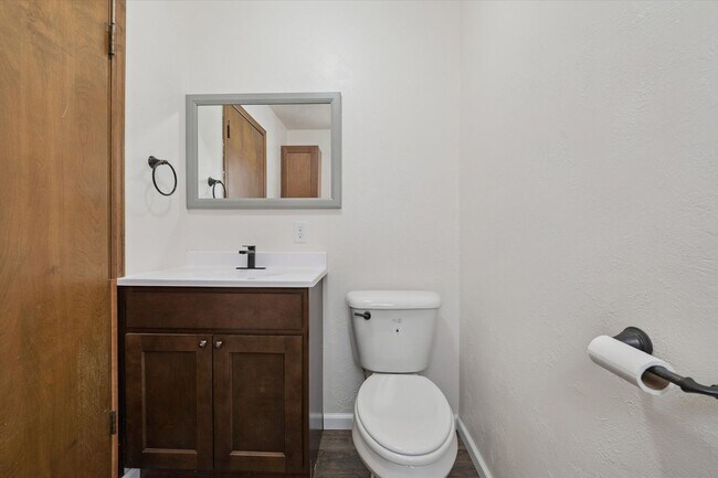 Building Photo - 5427-5433 Glenridge