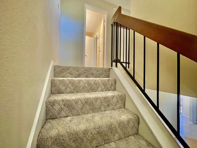 Building Photo - 2711 Grants Lake Blvd