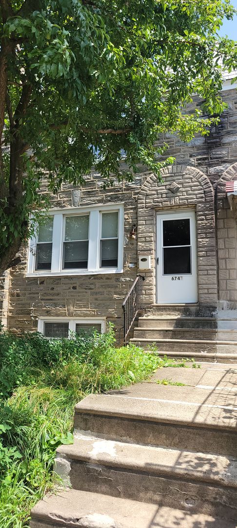 Building Photo - 6747 Souder St