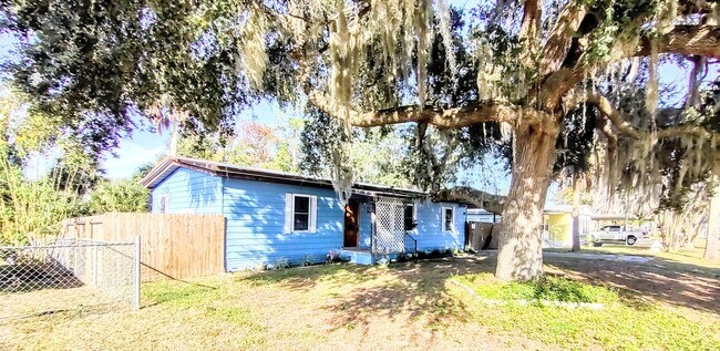 Building Photo - 163 Buchanan Cir