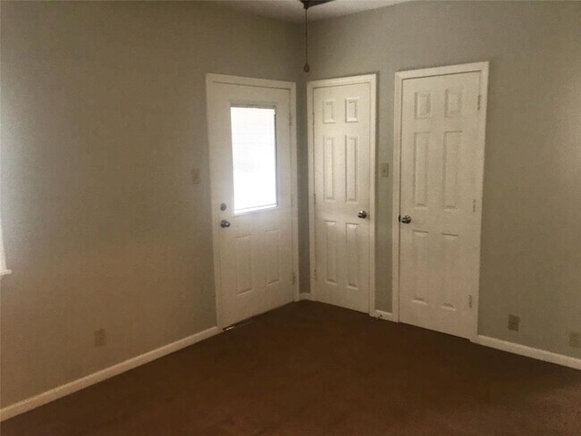Building Photo - 4720 FM2502