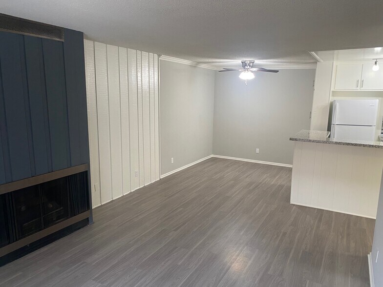 Chateau Apartments 3707 St Torrance CA 90503 Apartment Finder