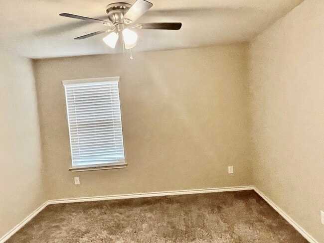 Building Photo - 17638 Rose Summit Ln