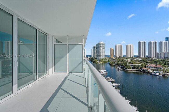 Building Photo - 400 Sunny Isles Blvd