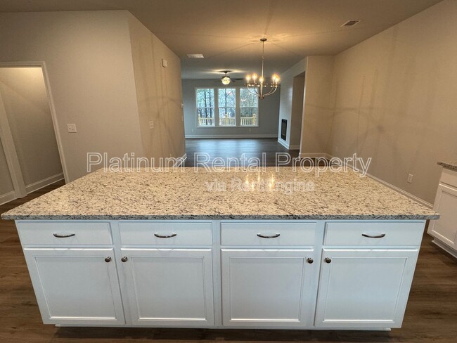 Building Photo - 1598 Gin Blossom Cir